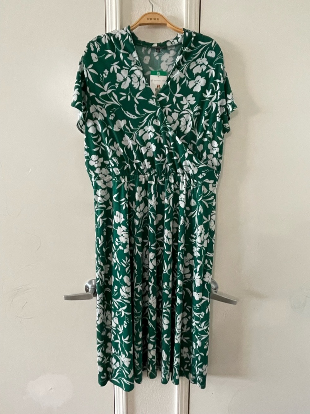 Adrianna Papell Ladies' Faux Wrap Dress (Green) - Picture 3 of 6